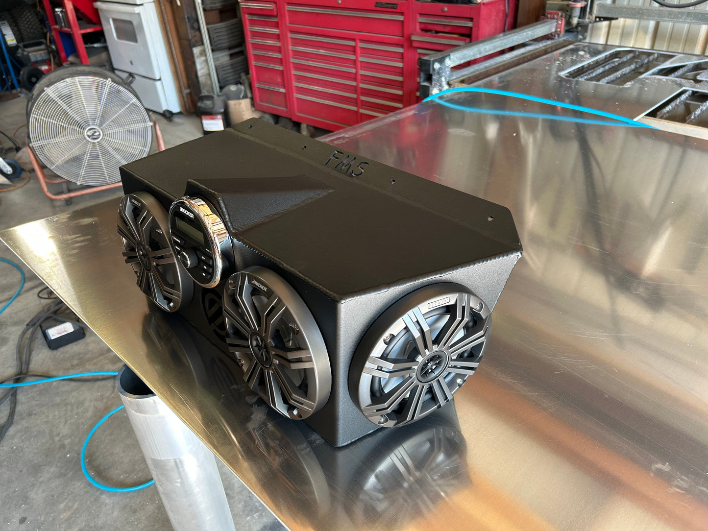 Quad Speaker Box